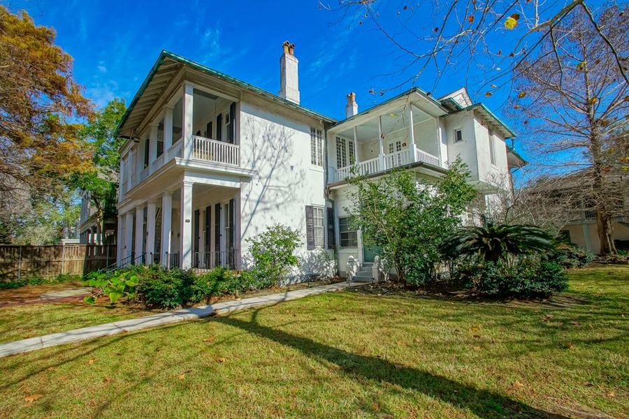 1803-07 Calhoun Street, photo 2