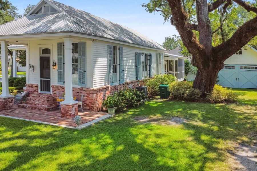 200 Carroll Avenue, photo 2