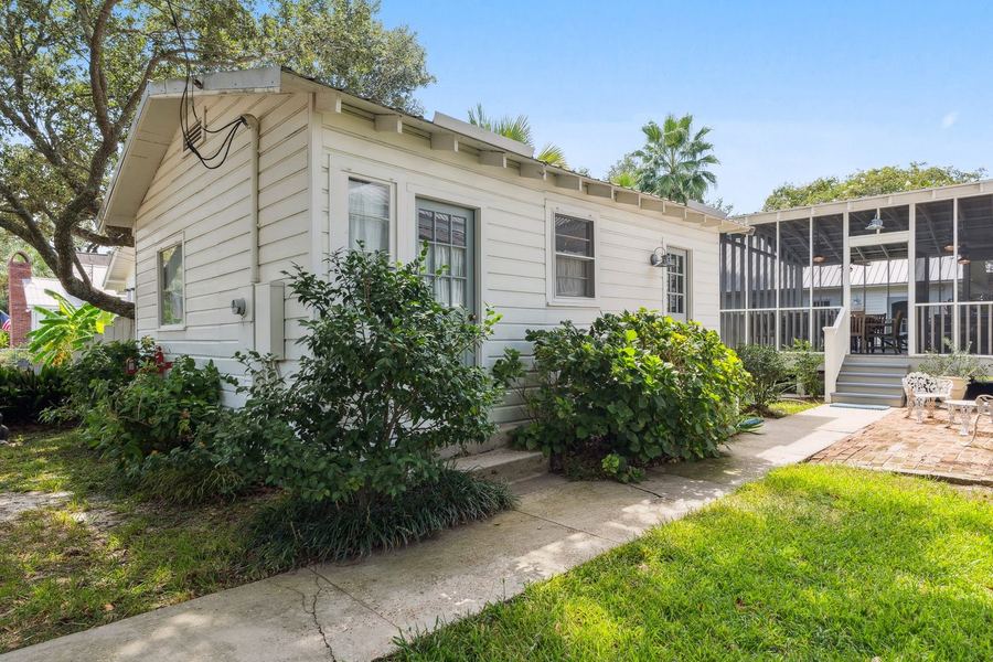200 Carroll Avenue, photo 18