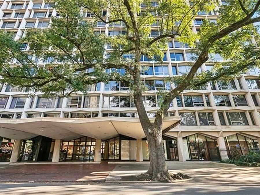 2100 St. Charles Avenue, Unit 7M, St. Charles Avenue