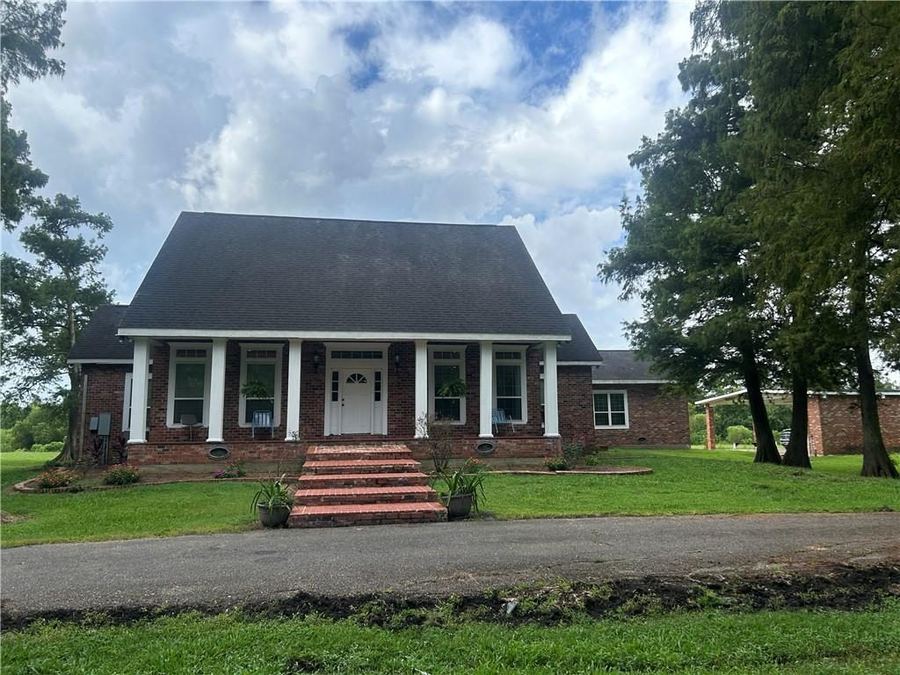 2265 Highway 39, photo 3