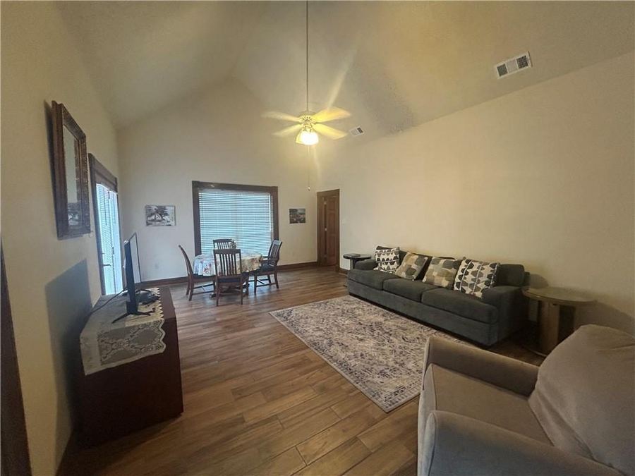 2265 Highway 39, photo 9