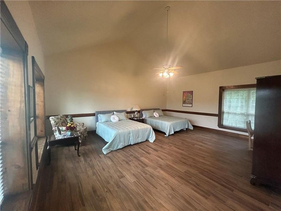 2265 Highway 39, photo 10