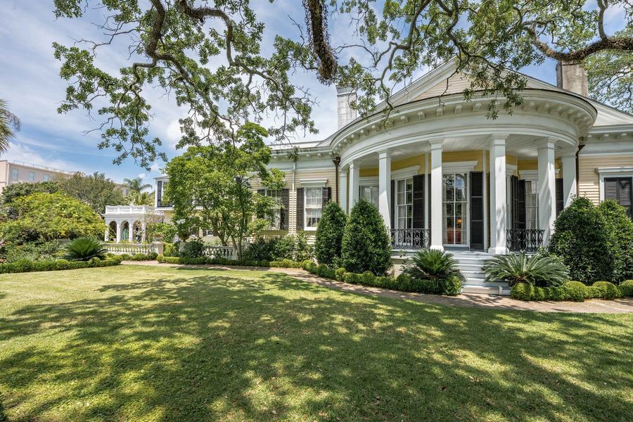 2423 Prytania Street, photo 2
