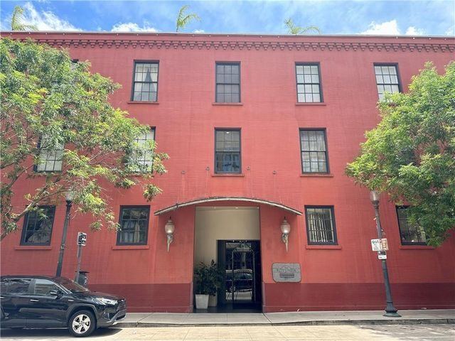 330 Julia Street, Unit 205, photo 1