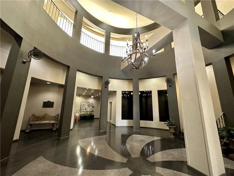 330 Julia Street, Unit 205, photo 3