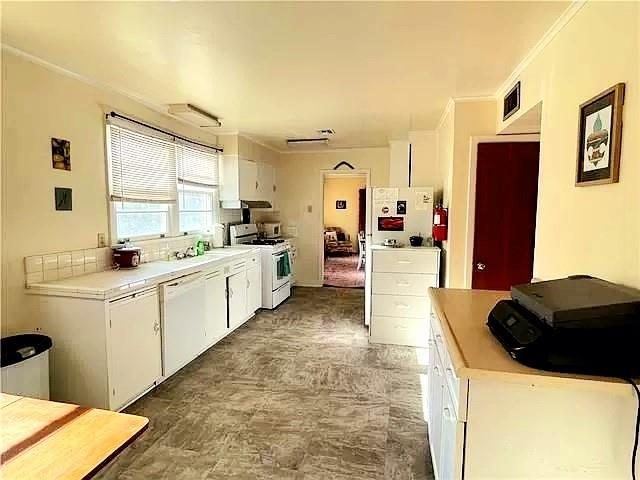 501-03 Lowerline Street, photo 9